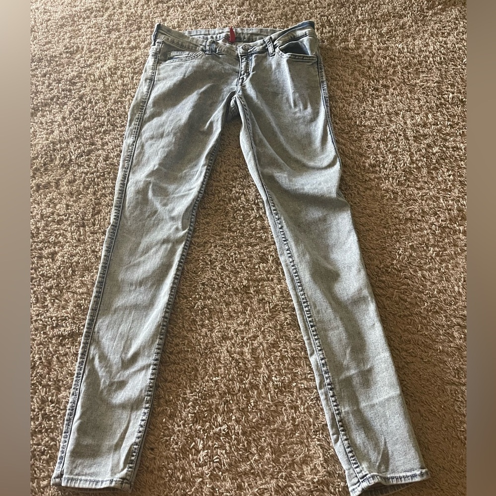 BRAND NEW pair of H&M Jeans
